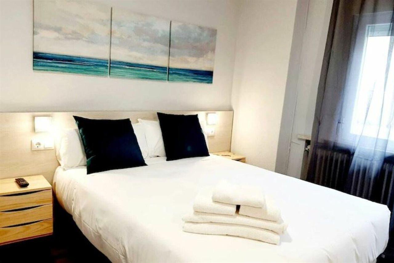 Arjori Rooms Hostal سلامنكا المظهر الخارجي الصورة