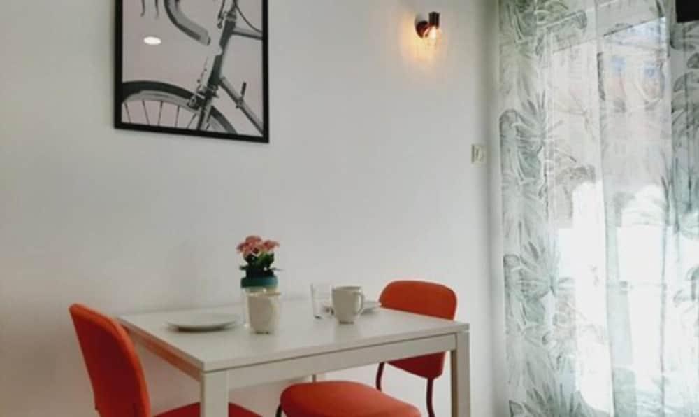 Arjori Rooms Hostal سلامنكا المظهر الخارجي الصورة