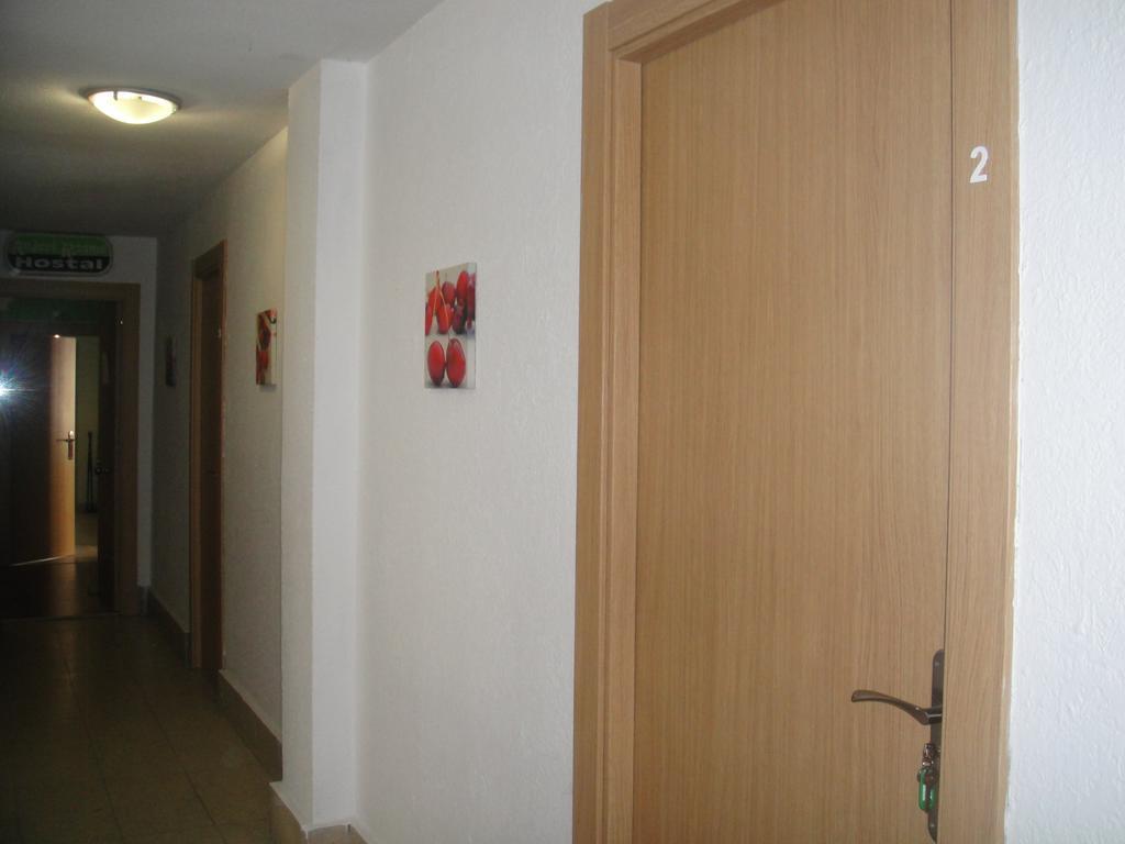 Arjori Rooms Hostal سلامنكا المظهر الخارجي الصورة