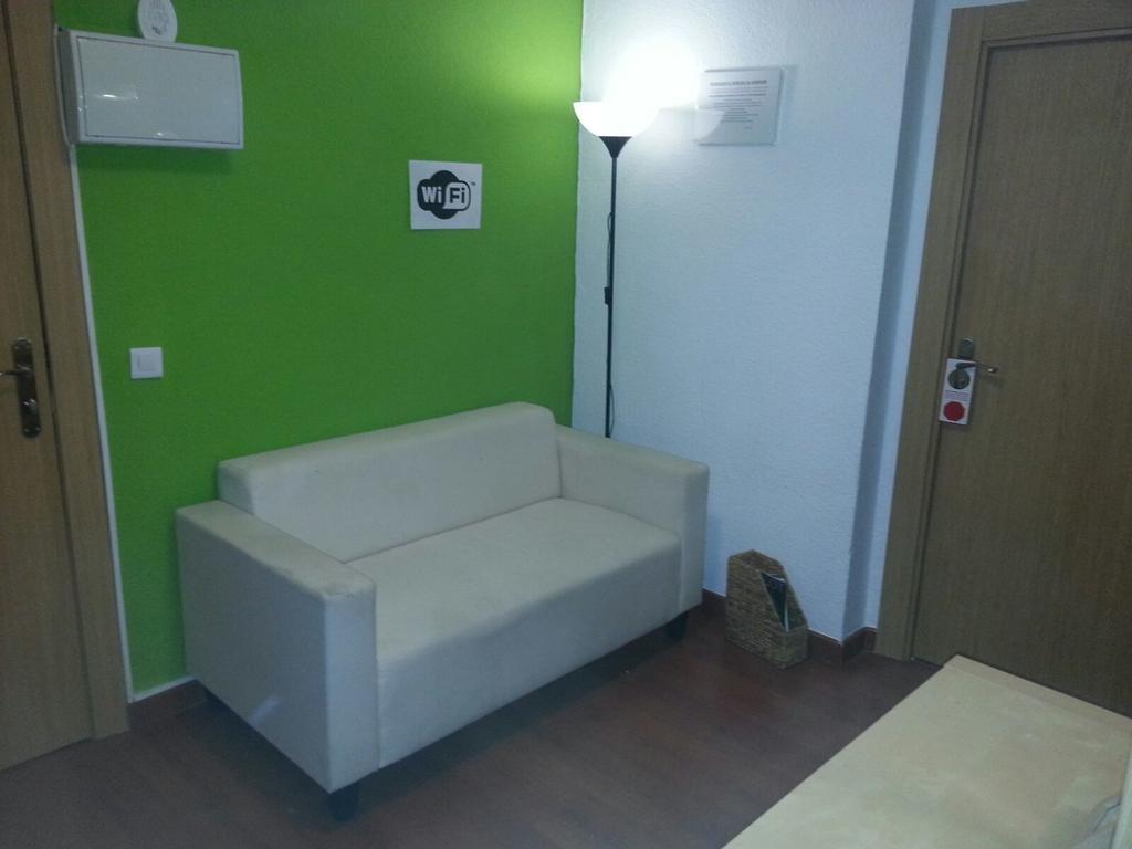 Arjori Rooms Hostal سلامنكا المظهر الخارجي الصورة