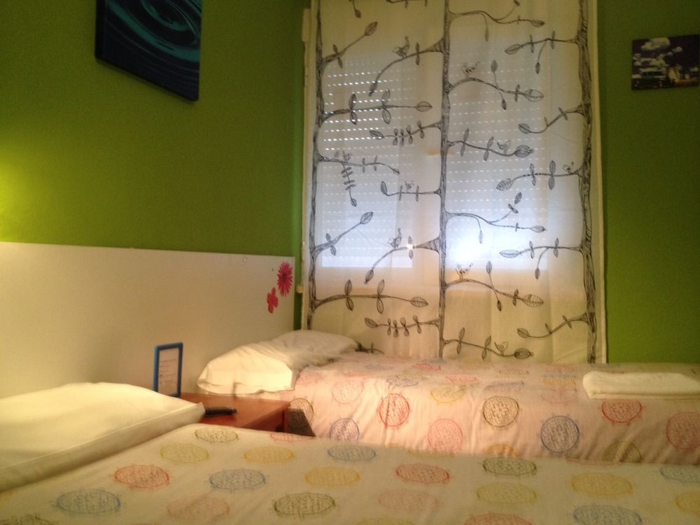 Arjori Rooms Hostal سلامنكا المظهر الخارجي الصورة