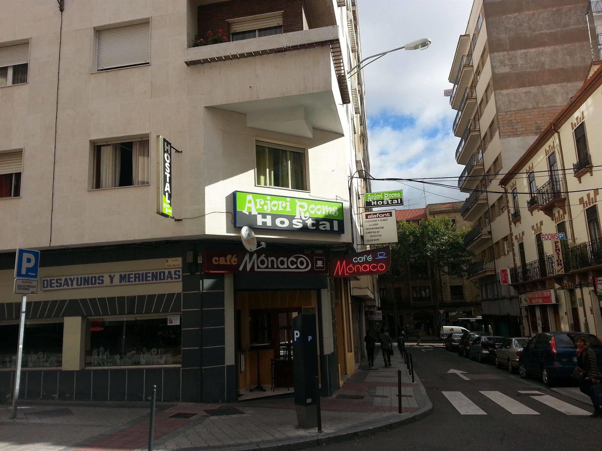 Arjori Rooms Hostal سلامنكا المظهر الخارجي الصورة